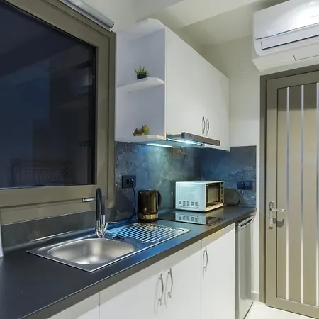 Aparthotel Aura Luxury - Seaside Getaways