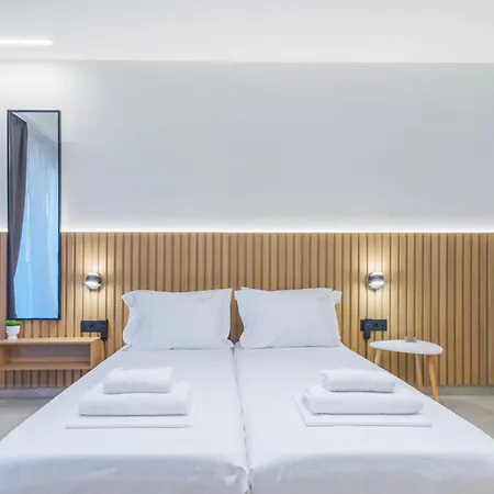 Aura Luxury - Seaside Accessible Friendly אולימפיאדה