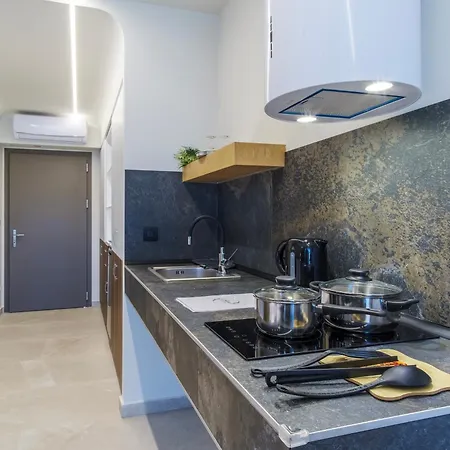 Aura Luxury - Seaside Accessible Friendly