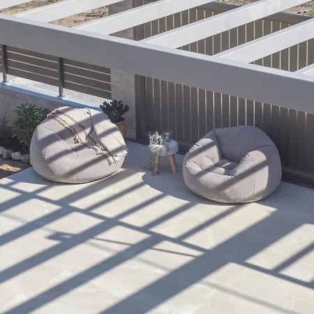 Aura Luxury - Seaside Accessible Friendly شقة فندقية 4*