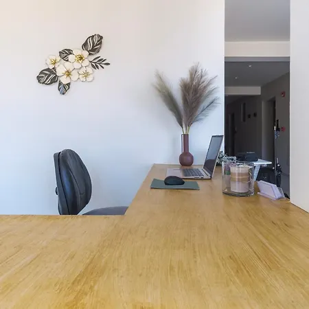מלון דירות Aura Luxury - Seaside Accessible Friendly אולימפיאדה
