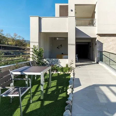 Aura Luxury - Seaside Accessible Friendly