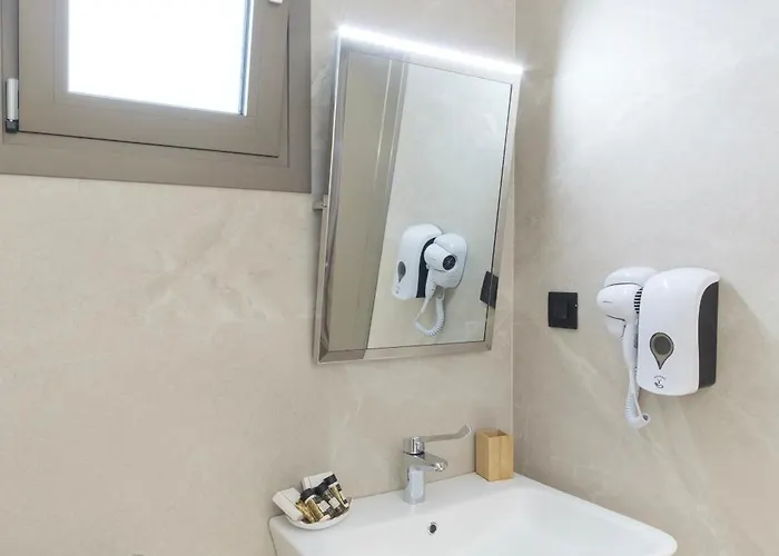 Aura Luxury - Seaside Getaways 4*