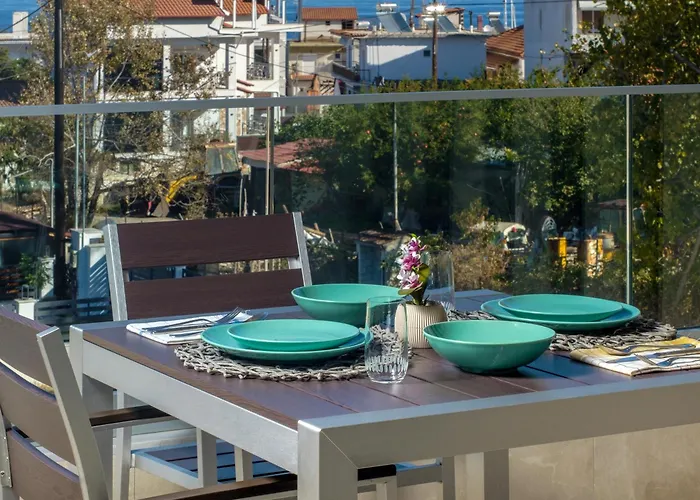 Aura Luxury - Seaside Getaways