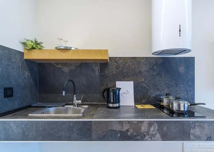 Aura Luxury - Seaside Getaways Hotel de apartamente 4*