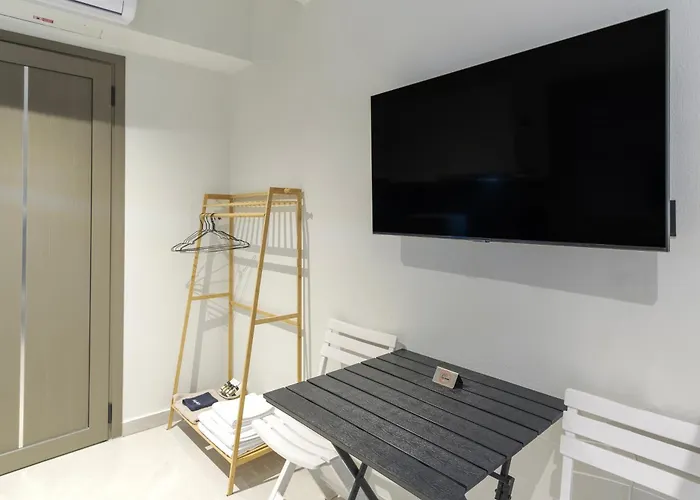 Aura Luxury - Seaside Getaways Hotel de apartamente