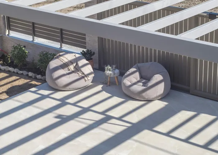 Aura Luxury - Seaside Getaways Hotel de apartamente 4*