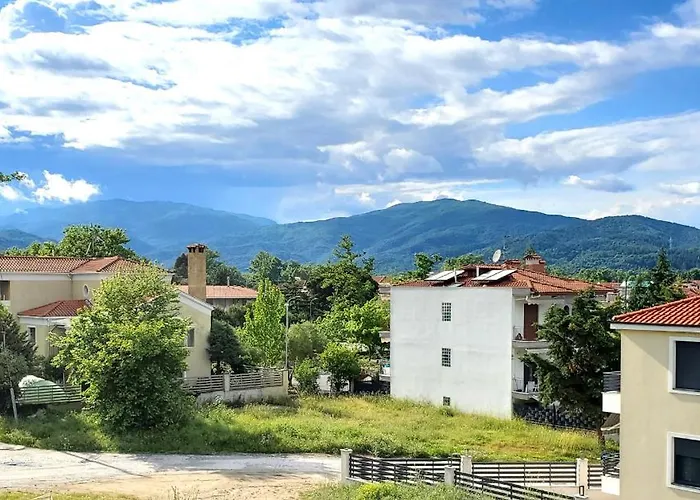 Aura Luxury - Seaside Getaways Hotel de apartamente 4*